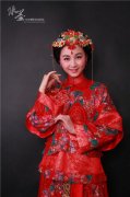 水墨化妆摄影培训机构在新一年祝大家“羊羊得